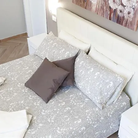 Inappartamento Gioiello Apartment *